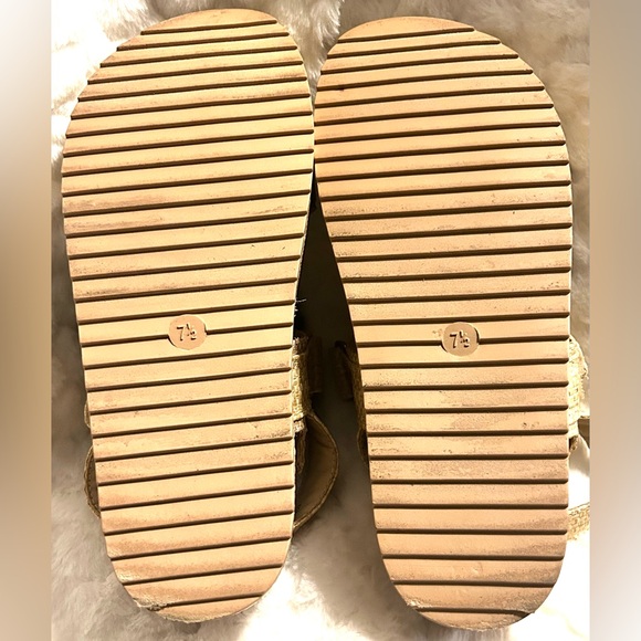 A New Day Tanner Platform Double Band woven cream tan sandals size 7.5 - Picture 12 of 12